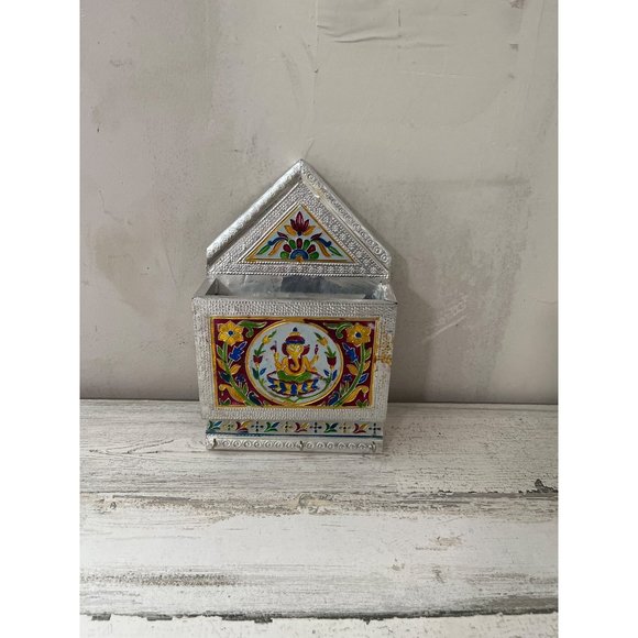 Silver and enamel look hanging mail/key holder - Picture 1 of 6
